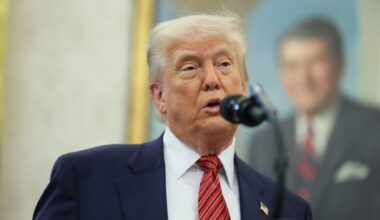 Trump offers help with India and Pakistan conflict