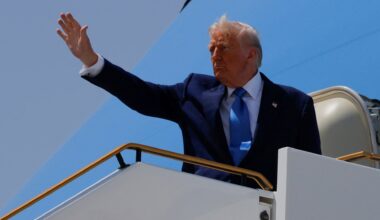 Trump to call Putin, Zelenskyy, NATO members Monday to talk ceasefire