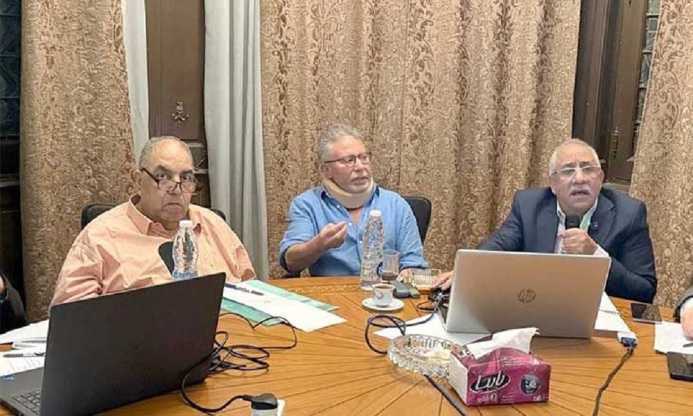 Experts criticize Egypt’s growing debt crisis