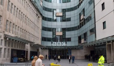 BBC to review coverage of Gaza war after antisemitism controversy