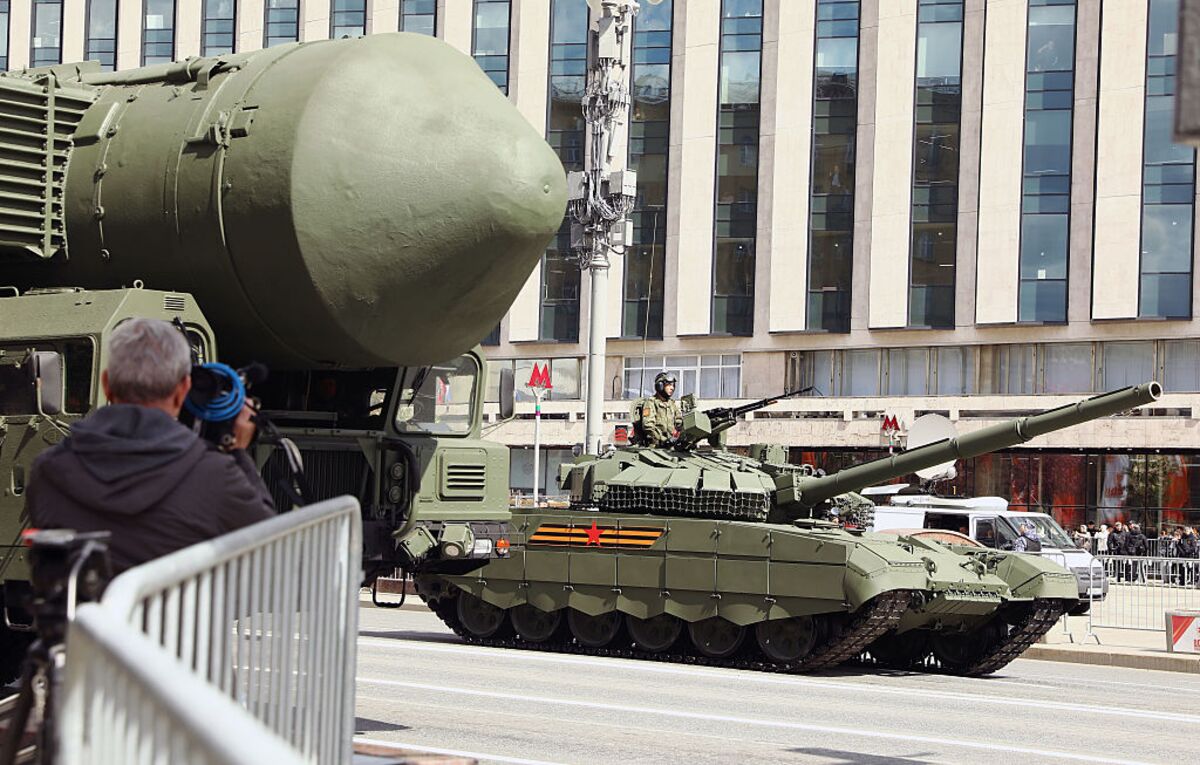 ECB Officials Briefed on Military Threat Posed by Putin’s Russia
