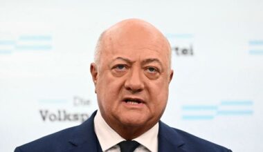 Austria ready to host peace talks on Ukraine, Chancellor says