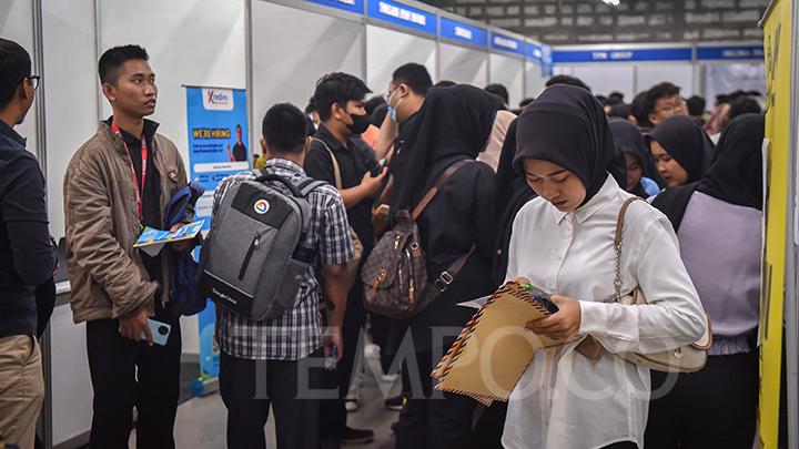 Indonesia's Job Availability Index Reflects Employment Challenges, Says Economist