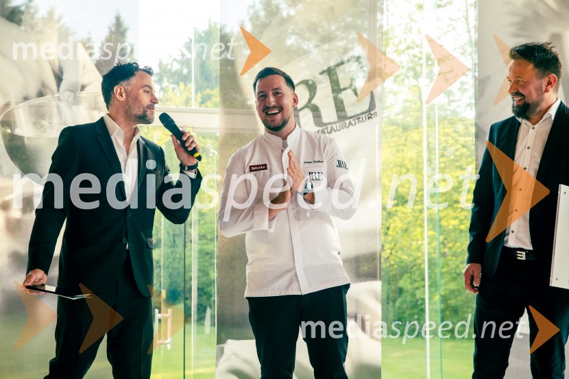 Black&White večer JRE-Slovenija: povezovanje in kulinarična odličnost