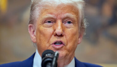 President Donald Trump defends Qatar jumbo jet offer, says would be 'stupid' to turn away free plane