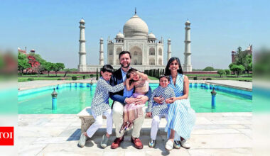 Kurtas, colours and desi cuts: The Vance family’s stylish frames