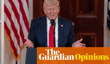 We’ve never seen a more error-prone, incompetent presidency | Moustafa Bayoumi