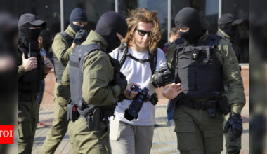 Belarus frees US man jailed in opposition crackdown |