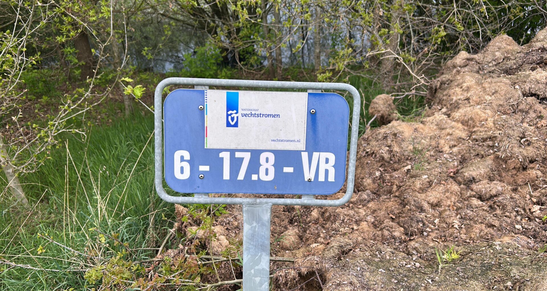 Wie kent de betekenis van deze bordjes?
