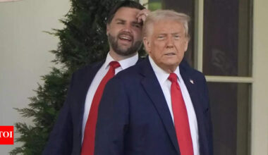 Donald Trump finally names his possible successors. It's not JD Vance alone