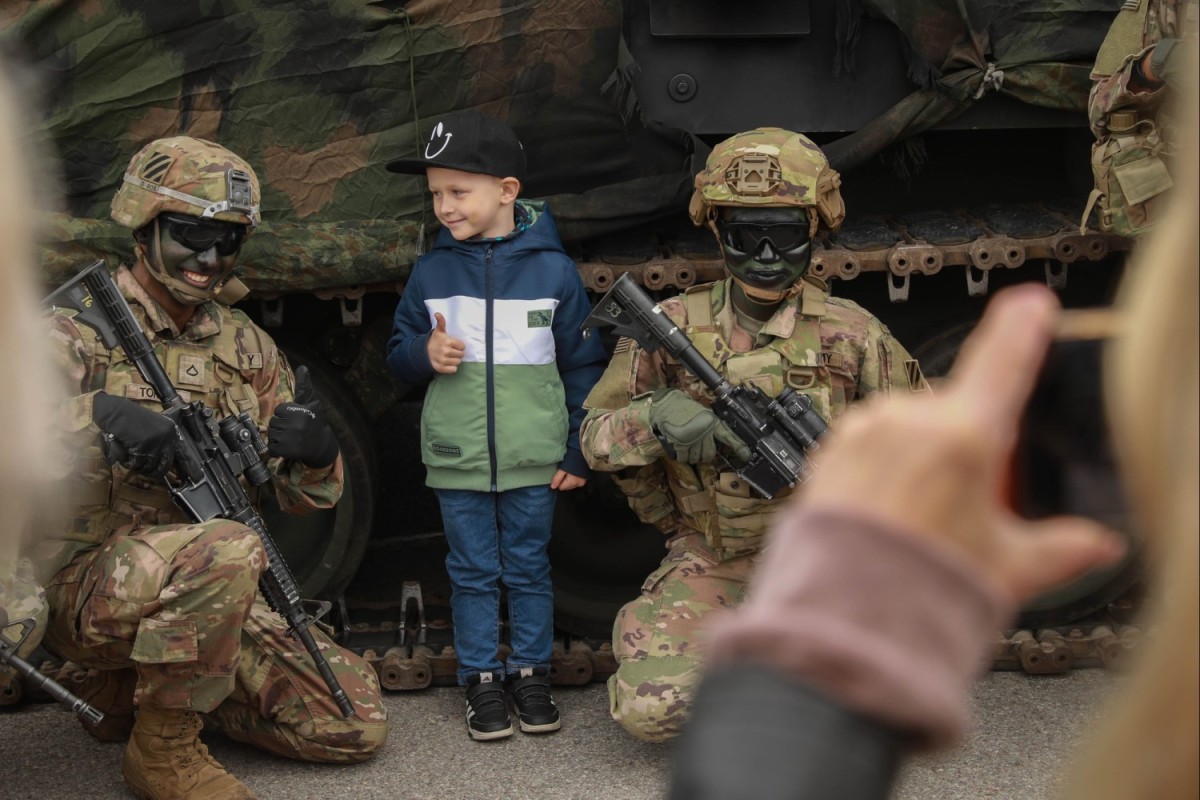 Task Force Iron celebrates Day of the Restoration of Latvian Independence with NATO Allies | Article