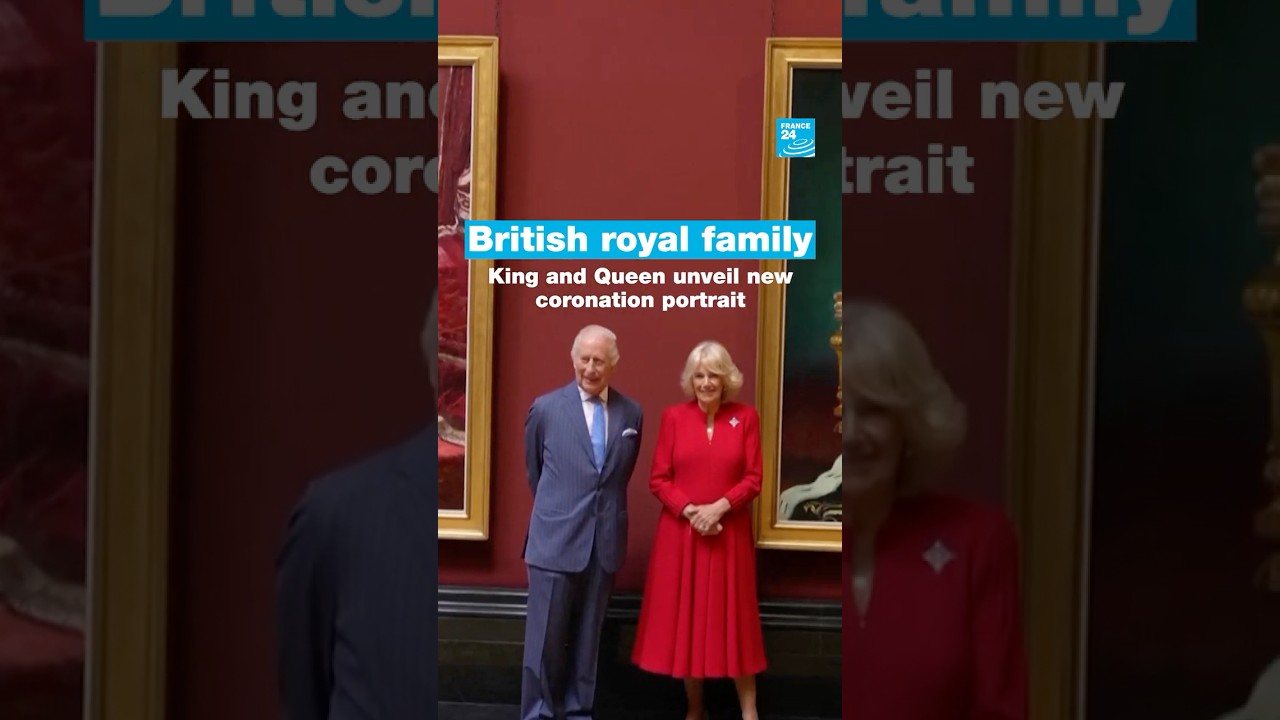British royal family: King and Queen unveil new coronation portrait • FRANCE 24 English