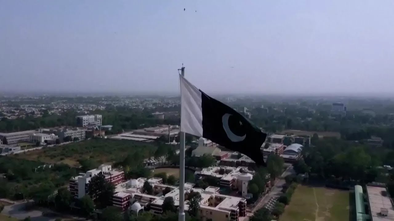 Inde-Pakistan : des affrontements font des dizaines de morts • FRANCE 24