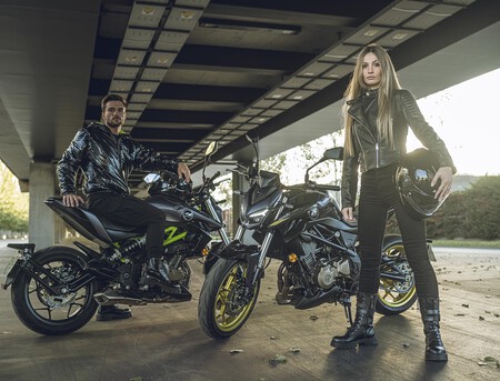 Qjmotor Moto Srk400 Lifestyle Exterior 2023