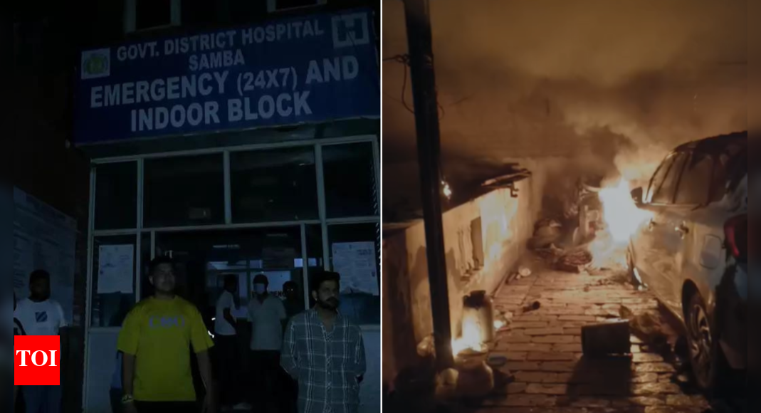 India Pakistan Tensions Live Updates: Explosions, sirens heard in J&K Akhnoor amid complete blackout