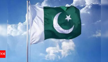 IMF approves $1 billion disbursement to Pakistan despite India's warning over terror funding
