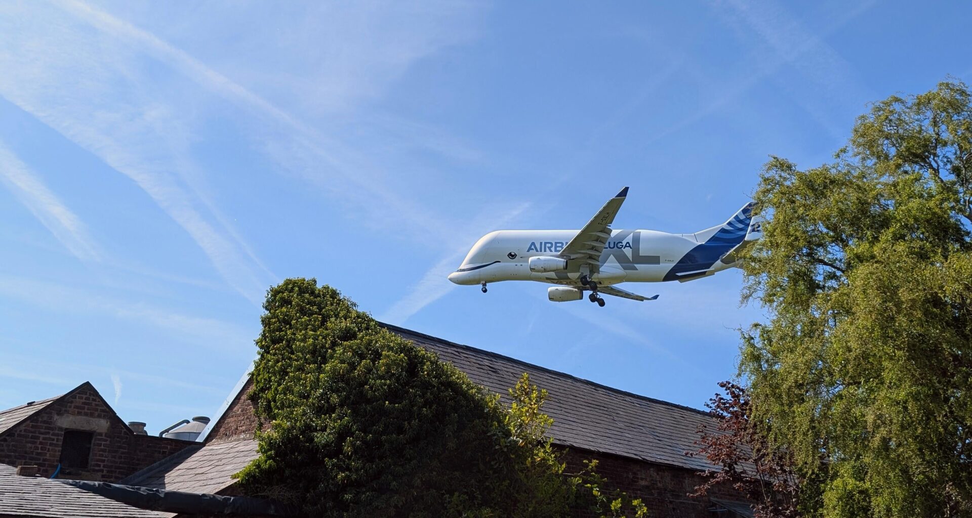 Was working right under the landing path of the Beluga yesterday, it is loud!