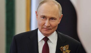European leaders tell Putin to agree to Ukraine ceasefire or face new sanctions