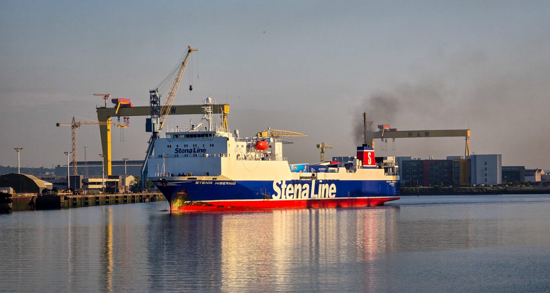 Belfast-Haysham boat leaving port