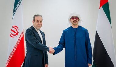 Abdullah bin Zayed meets Foreign Minister of Iran