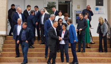 In Moldova, the European Commissioner for Enlargement seeks to reassure Eurosceptics