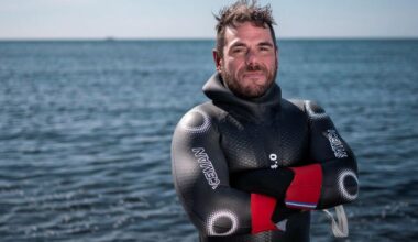 British adventurer to swim around Iceland