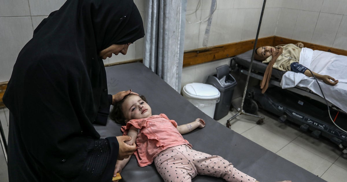 Trump says "a lot of people are starving" in Gaza, as death toll from Israel's assault reportedly hits 53,000