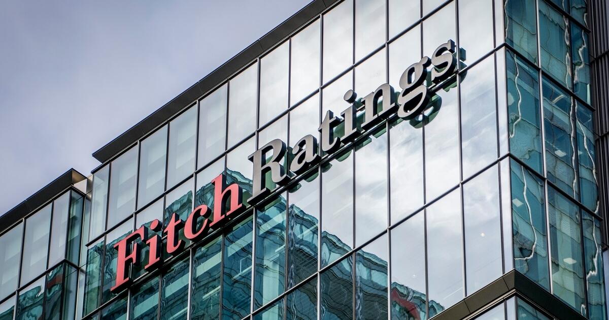 Slovensko si udržalo známku A-, no Fitch varuje