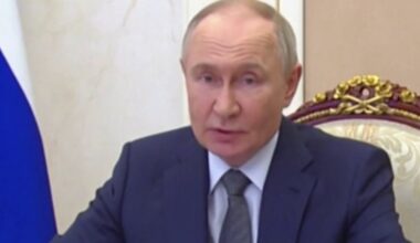 Trump and Putin to talk about possible ceasefire between Ukraine and Russia
