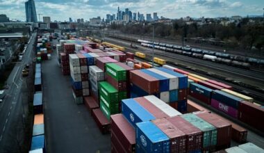 EU slashes growth forecasts over higher U.S. tariffs, uncertainty