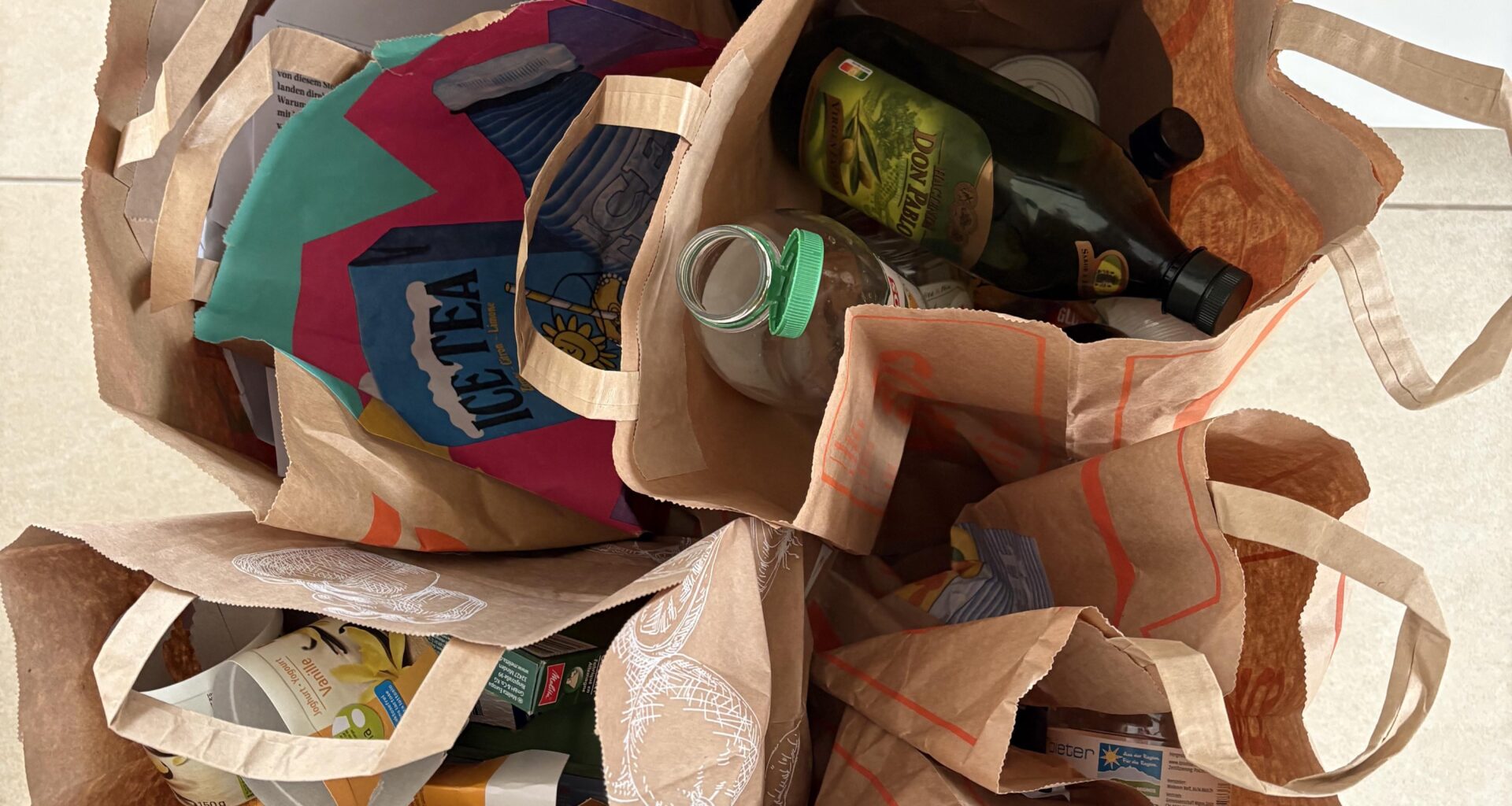 How do you guys organise/make your recycling draw look less chaotic?