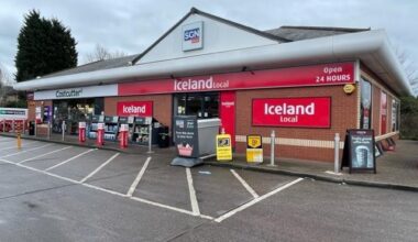 Iceland to double number of Local convenience stores