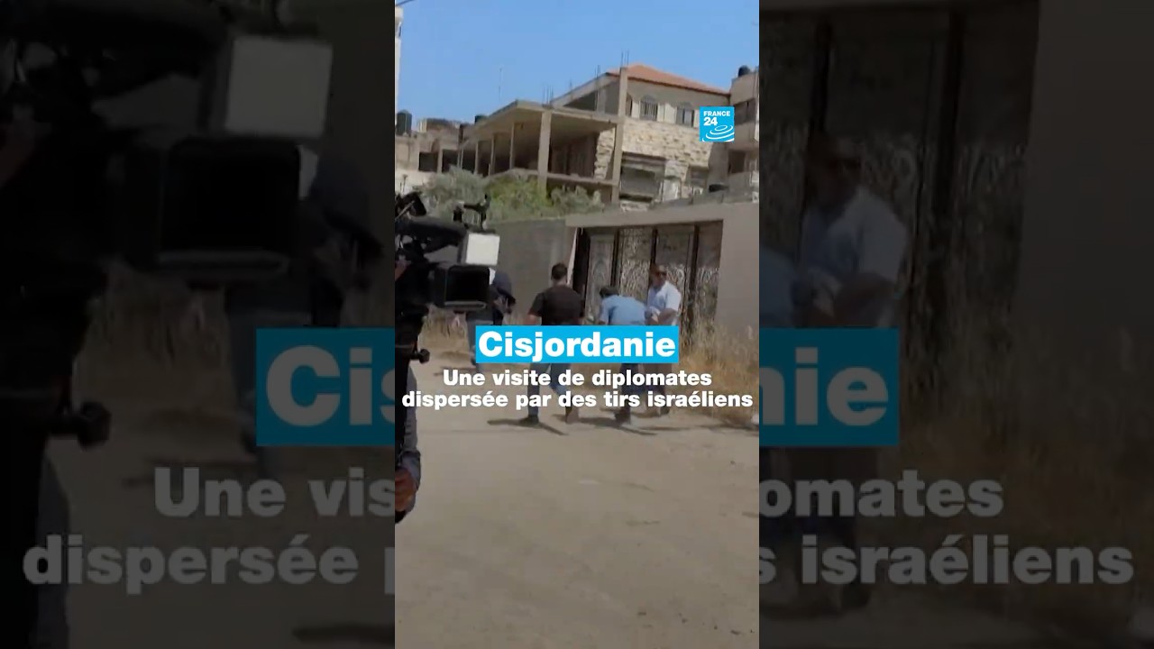 Cisjordanie: une visite de diplomates dispersée par des tirs israéliens • FRANCE 24