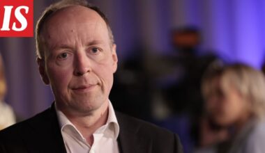 Halla-aholta yllättävä tiedotustilaisuus – suora lähetys 15.30