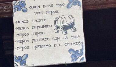 Quién bebe vino, vive menos…