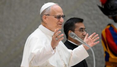 Pope: 'Faith and prayer are like salt which gives flavour'
