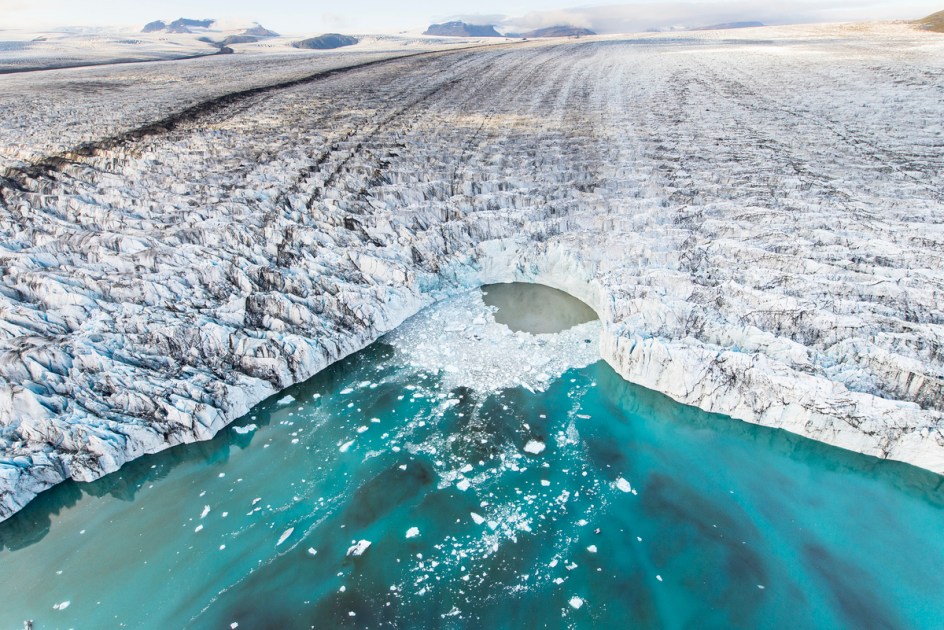 Why Iceland is becoming a glacier graveyard