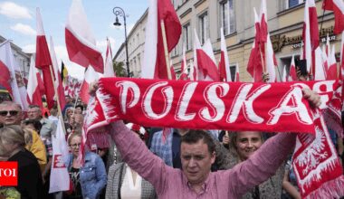 Thousands rally in Warsaw for Polish presidency rivals | World News