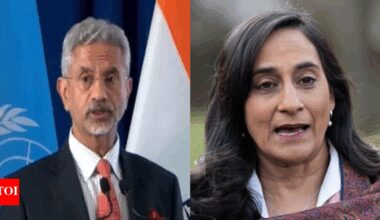 In their first phone conversation, Jaishankar, Canadian foreign minister Anand discuss ways to boost economic ties | India News
