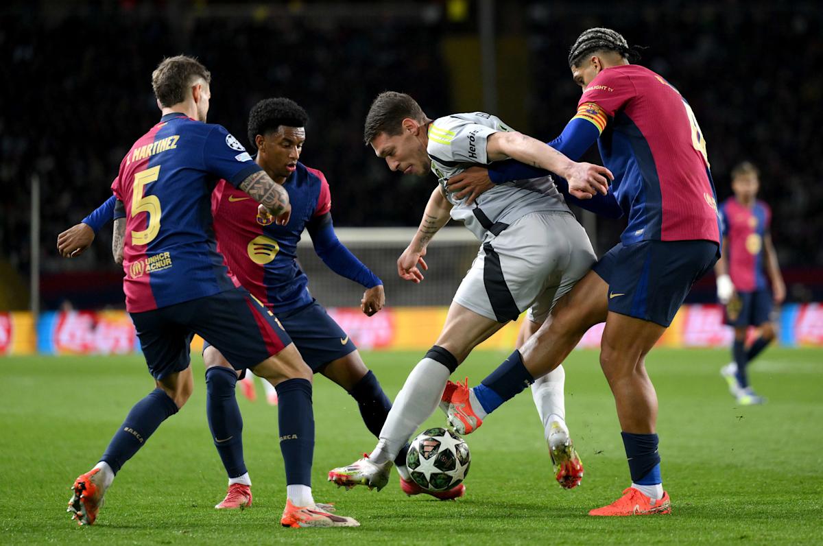Barcelona star’s brother responds to Spain squad snub