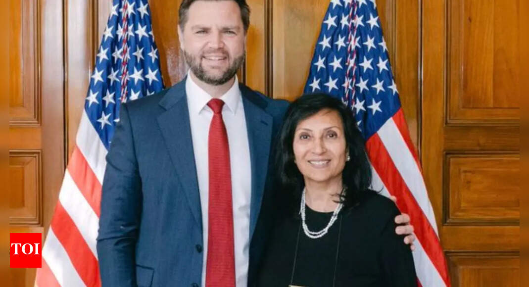 JD Vance slammed for his family meeting with Indian-origin venture capitalist amid H-1B row: 'We can kiss our economy goodbye'