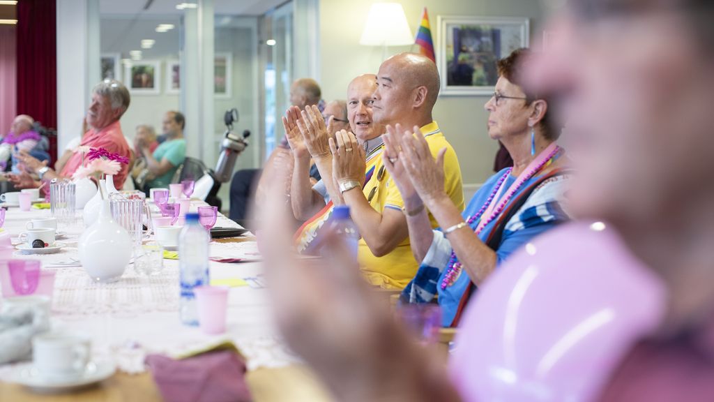 'Kan ik in de zorg nog wel mezelf zijn?'