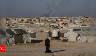 Islamic State claims first strike on Syria’s post-Assad government