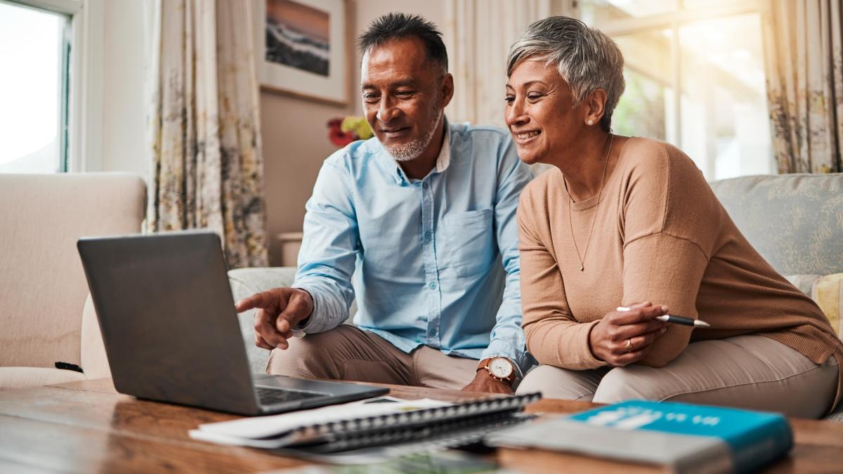 Here’s the Average Monthly Income for Boomers in 2025