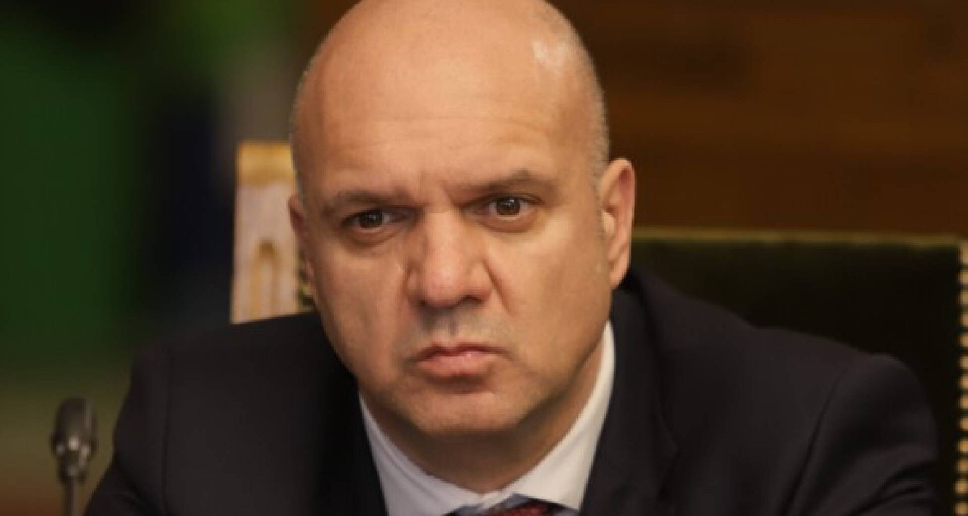 НЕ Е ЯСНО ЗАЩО: Понижиха шефа на ГДБОП! - България