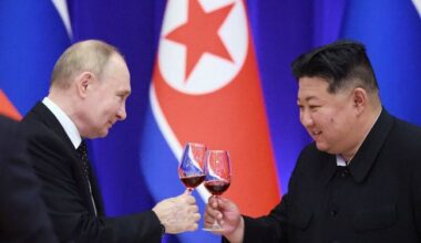 Kim Jong Un imagines war against West for Putin