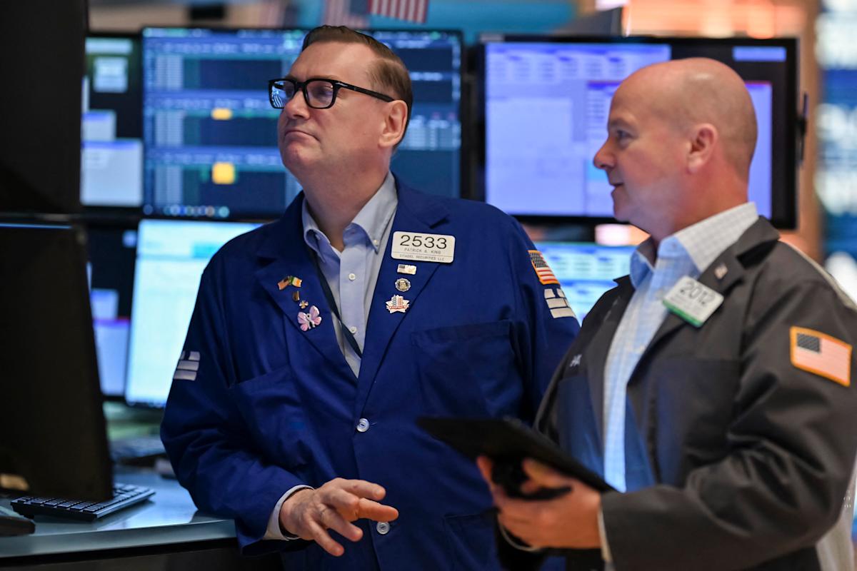 Dow, S&P 500, Nasdaq futures hold steady as trade war worries ease