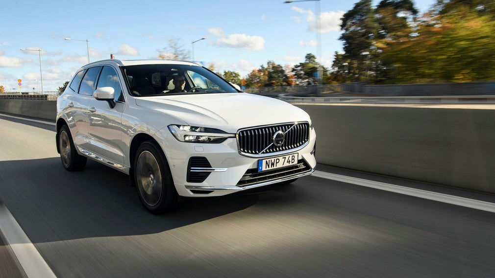 Volvo XC60 är en rival till Kia Sportage.