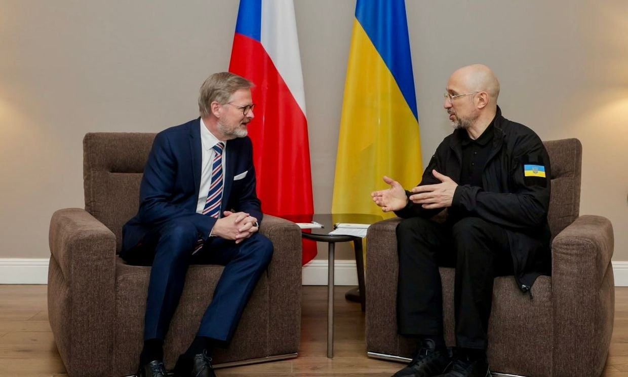 Kyiv to receive 400,000 more shells from Czech initiative, Ukraine PM says