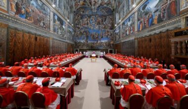 Live updates: New pope to be elected by the conclave